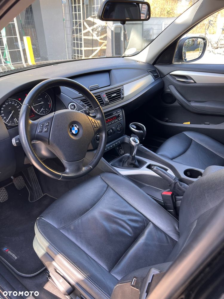 BMW X1 xDrive18d xLine - 6