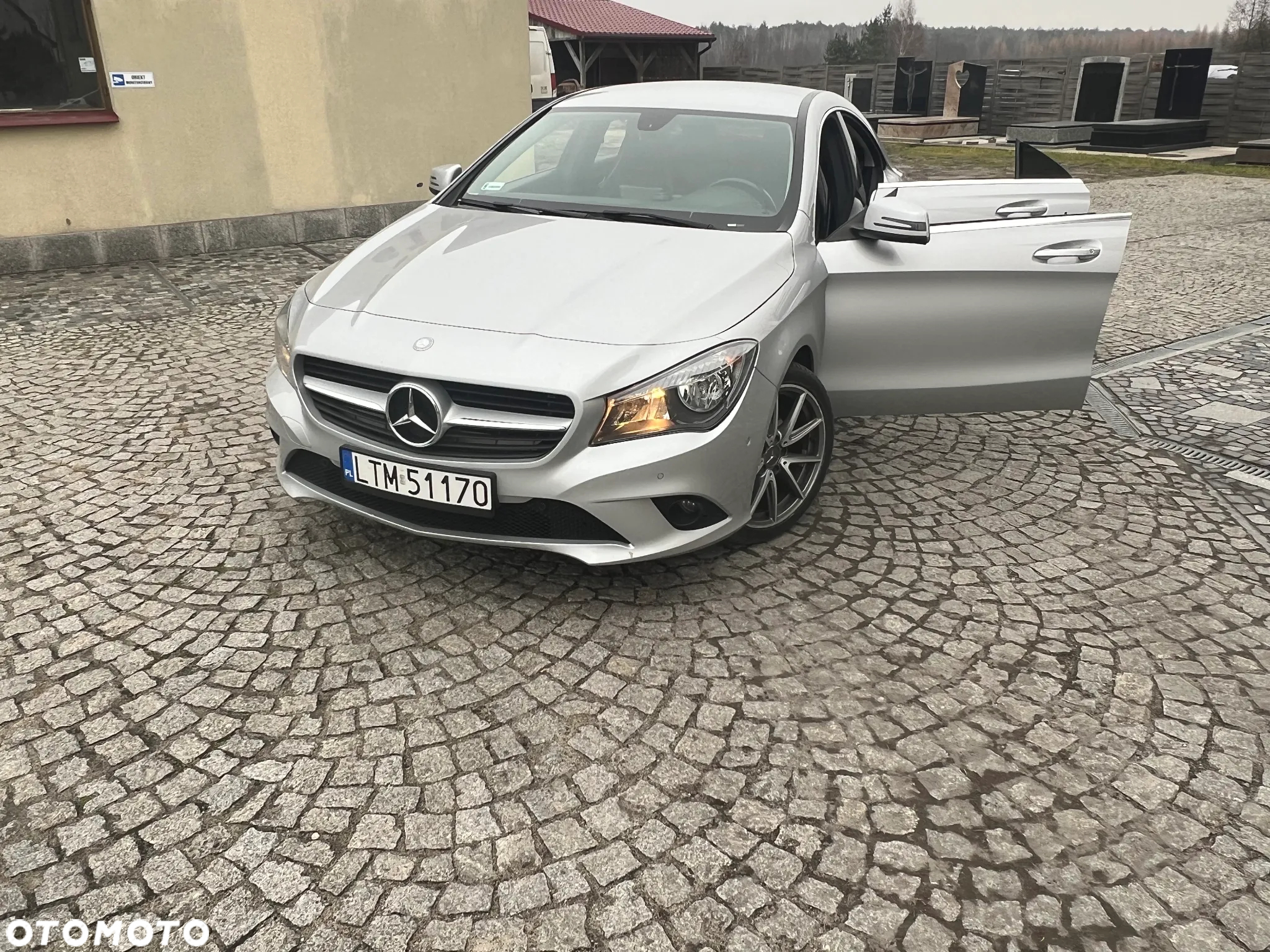 Mercedes-Benz CLA 180 - 11