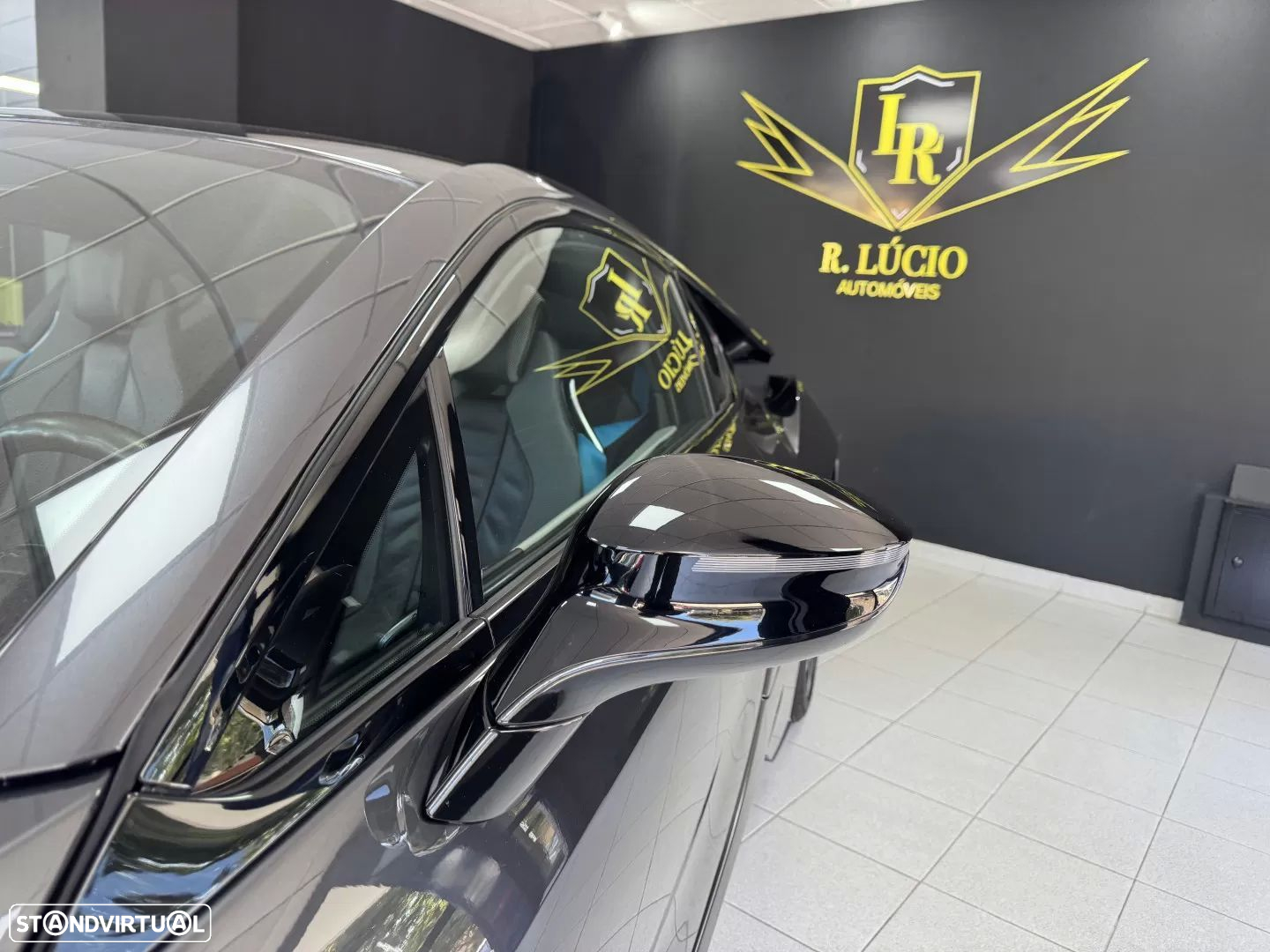BMW i8 Standard - 11