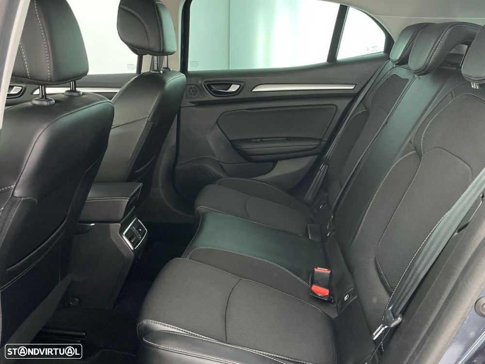 Renault Mégane 1.5 Blue dCi Techno - 12