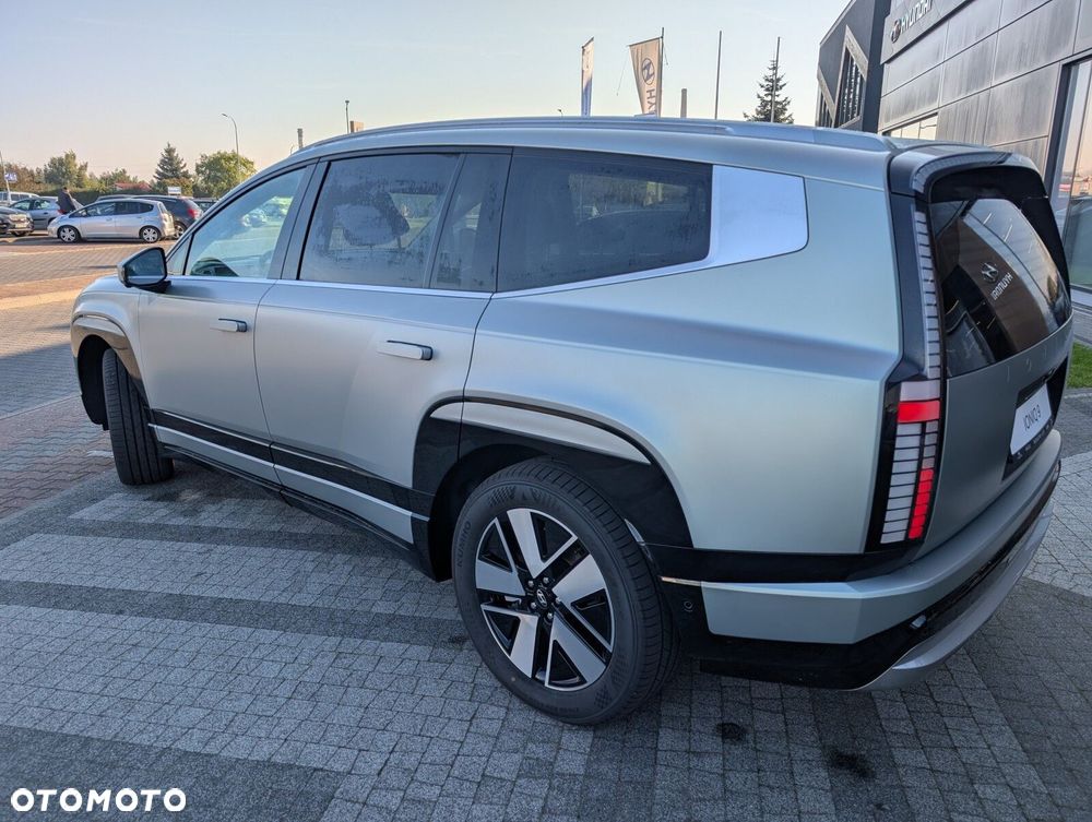 Hyundai IONIQ 9 - 7