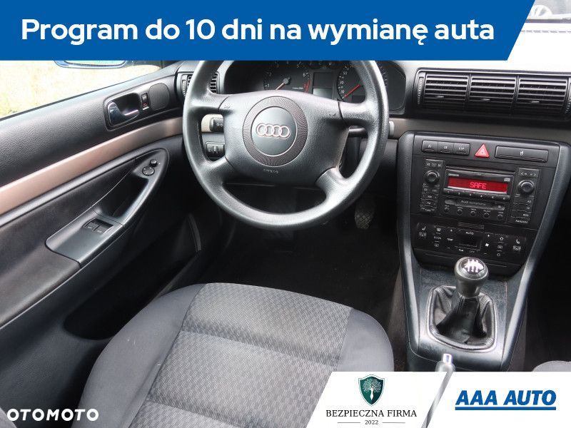 Audi A4 Avant - 9