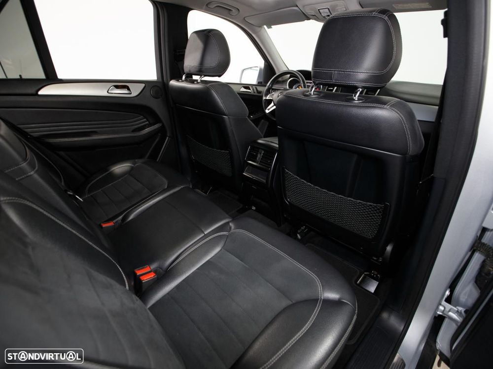 Mercedes-Benz ML 250 - 11