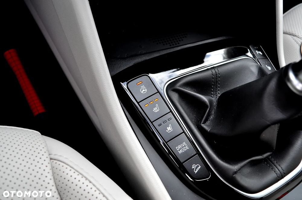 Hyundai Tucson 1.6 T-GDi 48V-Hybrid 2WD Prime - 27