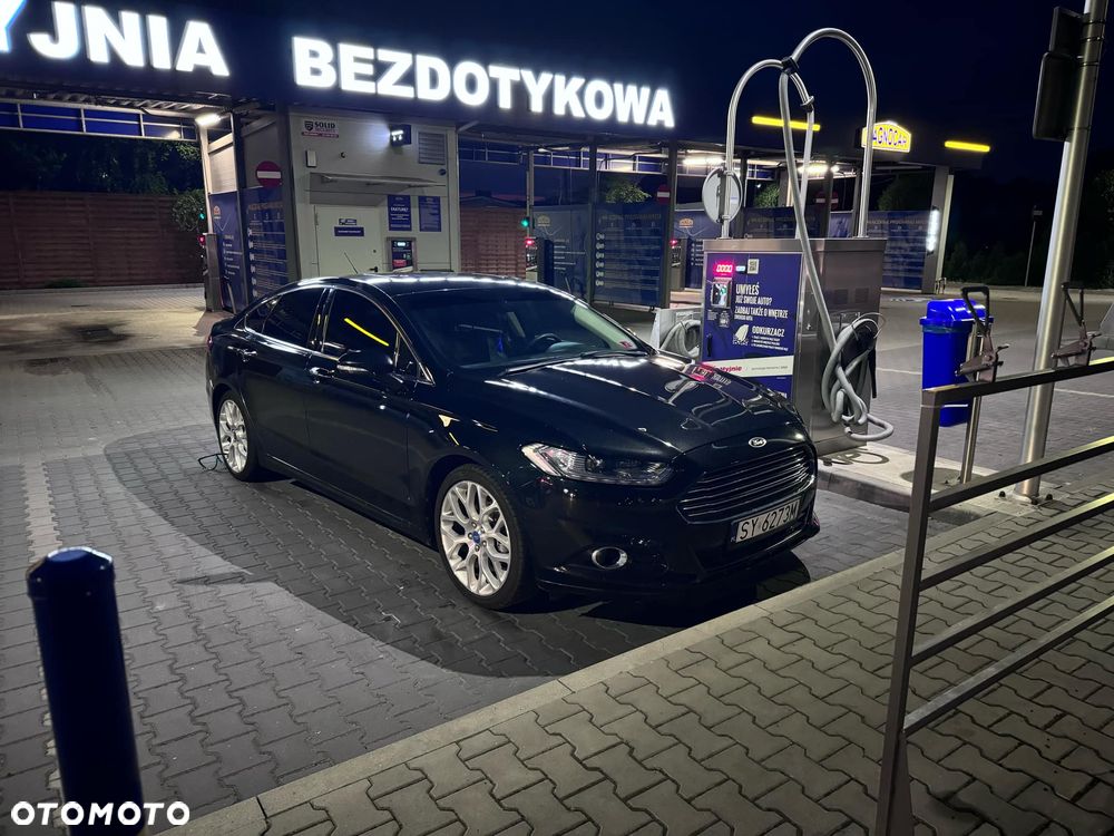 Ford Fusion 2.0 EcoBoost Titanium - 3
