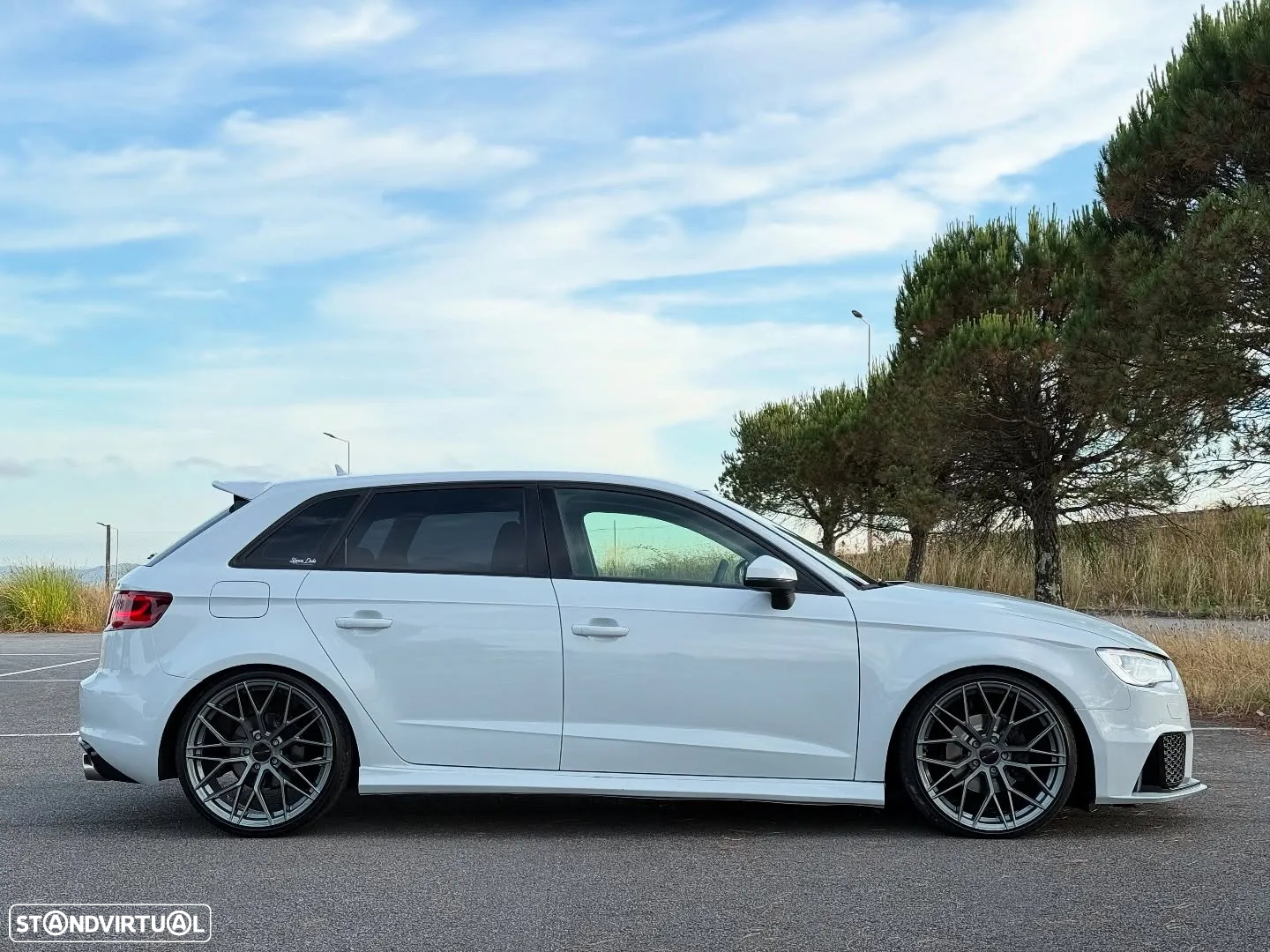 Audi A3 Sportback 1.6 TDI S line Sport Pack - 4