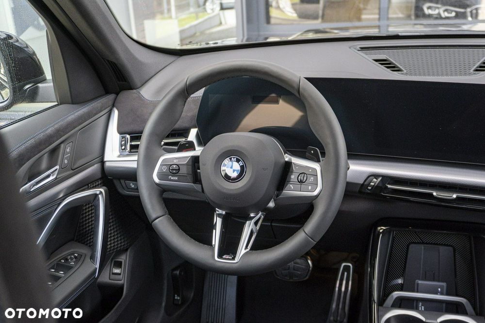 BMW X1 sDrive18i - 21