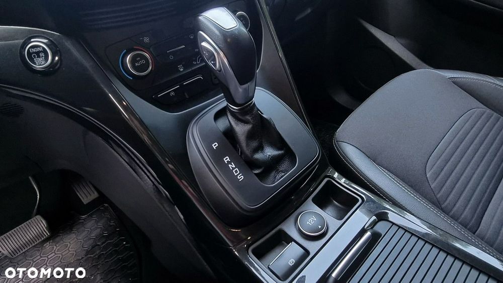 Ford Kuga - 15