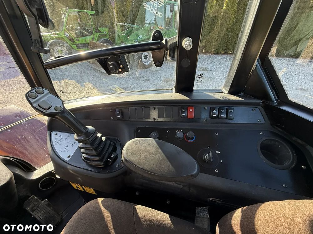 JCB 409 / ORYGINAŁ / SILNA / ŁADNIE UTRZYMANA  / BEZ DPF I ADBLUE / ZADBANA / SPROWADZONA Z NIEMIEC / 407 408 406 60 70 M 506 509 - 12