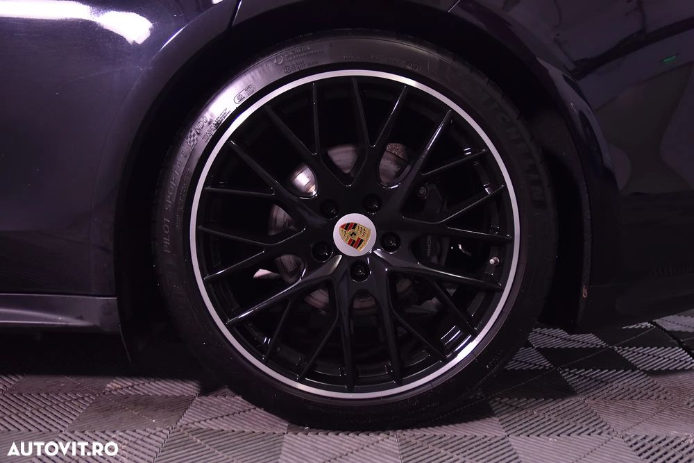 Porsche Panamera - 13