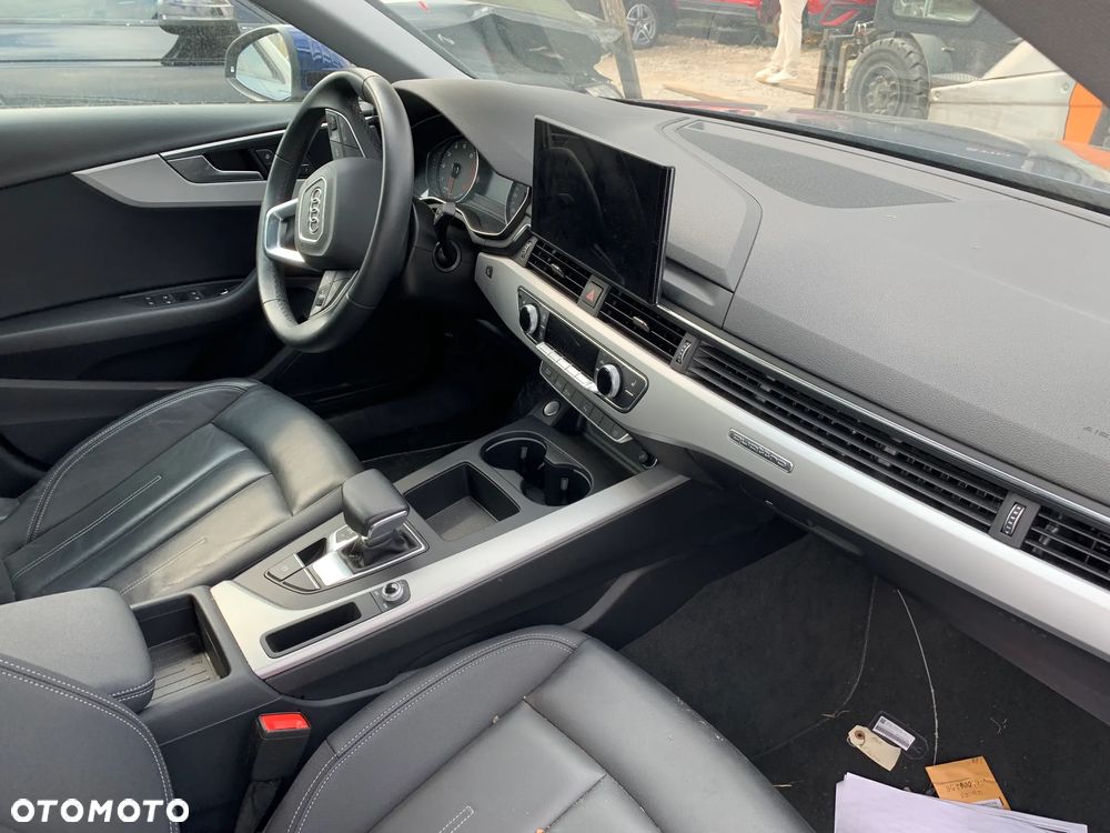 Audi A4 Limousine - 7