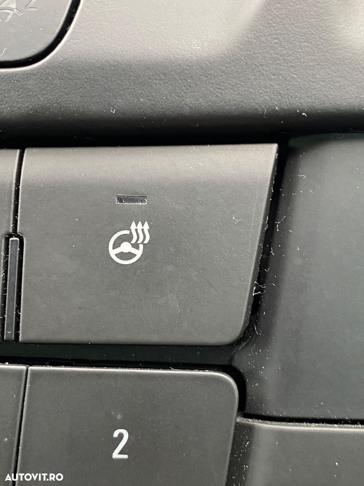 Opel Insignia 2.0 CDTI - 9