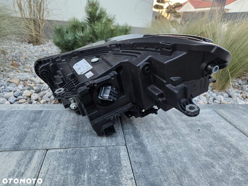 BMW X1 U11 Lampa prawa przód Full Led Adaptive 4A27816-01 Srebna - 9