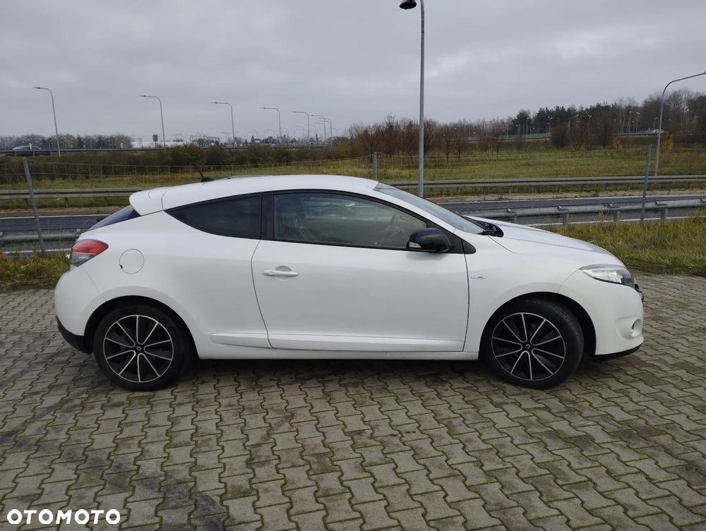 Renault Megane ENERGY TCe 115 Start & Stop Bose Edition - 3