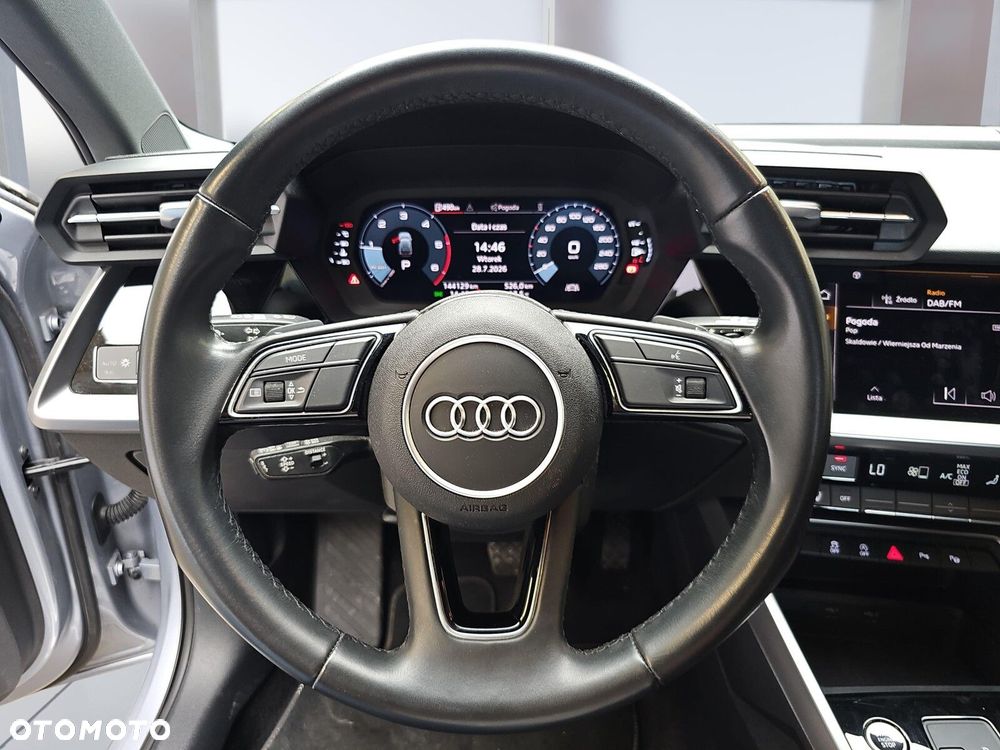 Audi A3 Sportback 30 TDI S tronic - 13