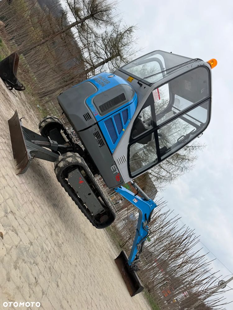 Wacker Neuson ET16 Minikoparka Koparka 2 tony. 793mtg JAK NOWA 2018 rok z Gospodarstwa Norweskiego 793 mtg. IGŁA! Rozsuwane hydraulicznie gąsienice. Dodatkowe sekcje Hydrauliczne. Silnik Yanmar 3 cyl. Aktualna DEKRA BMWT. Po serwisach! Ani deka luzów i wycieków. OKAZJA TANIO. Zadbana maszyna. 2 łyżki. Nie różni się od nówki sztuki z salonu!! Wielka Okazja. Fabryczny lakier na podzespołach! - 32