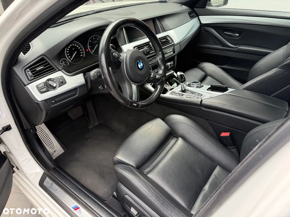 BMW Seria 5 520d xDrive - 7
