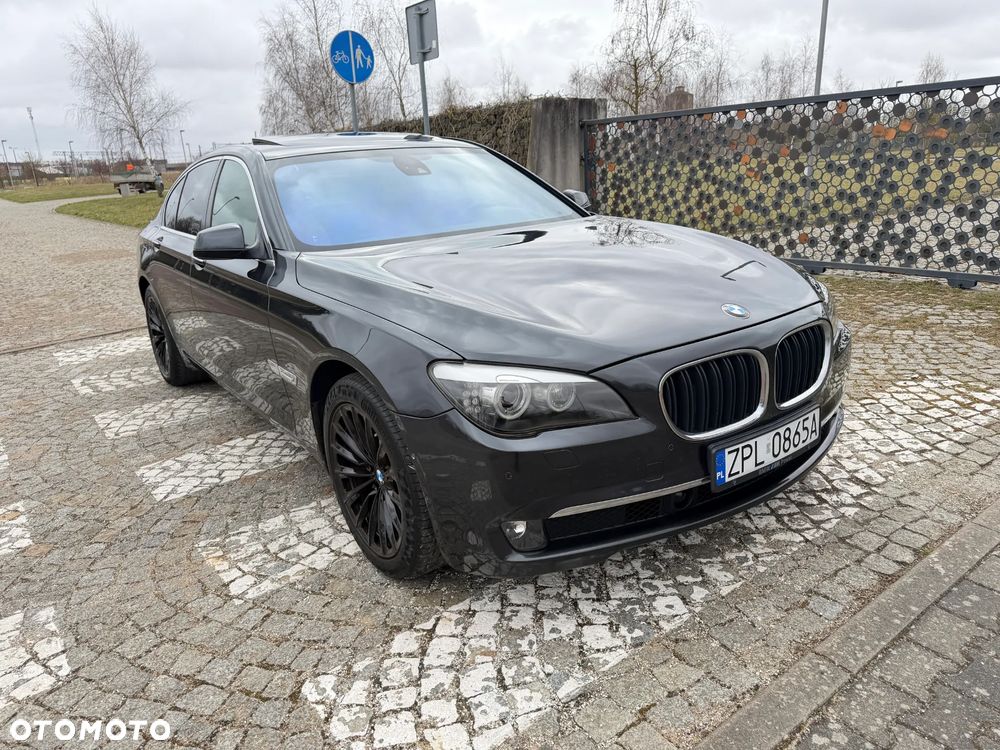 BMW Seria 7 730d - 8