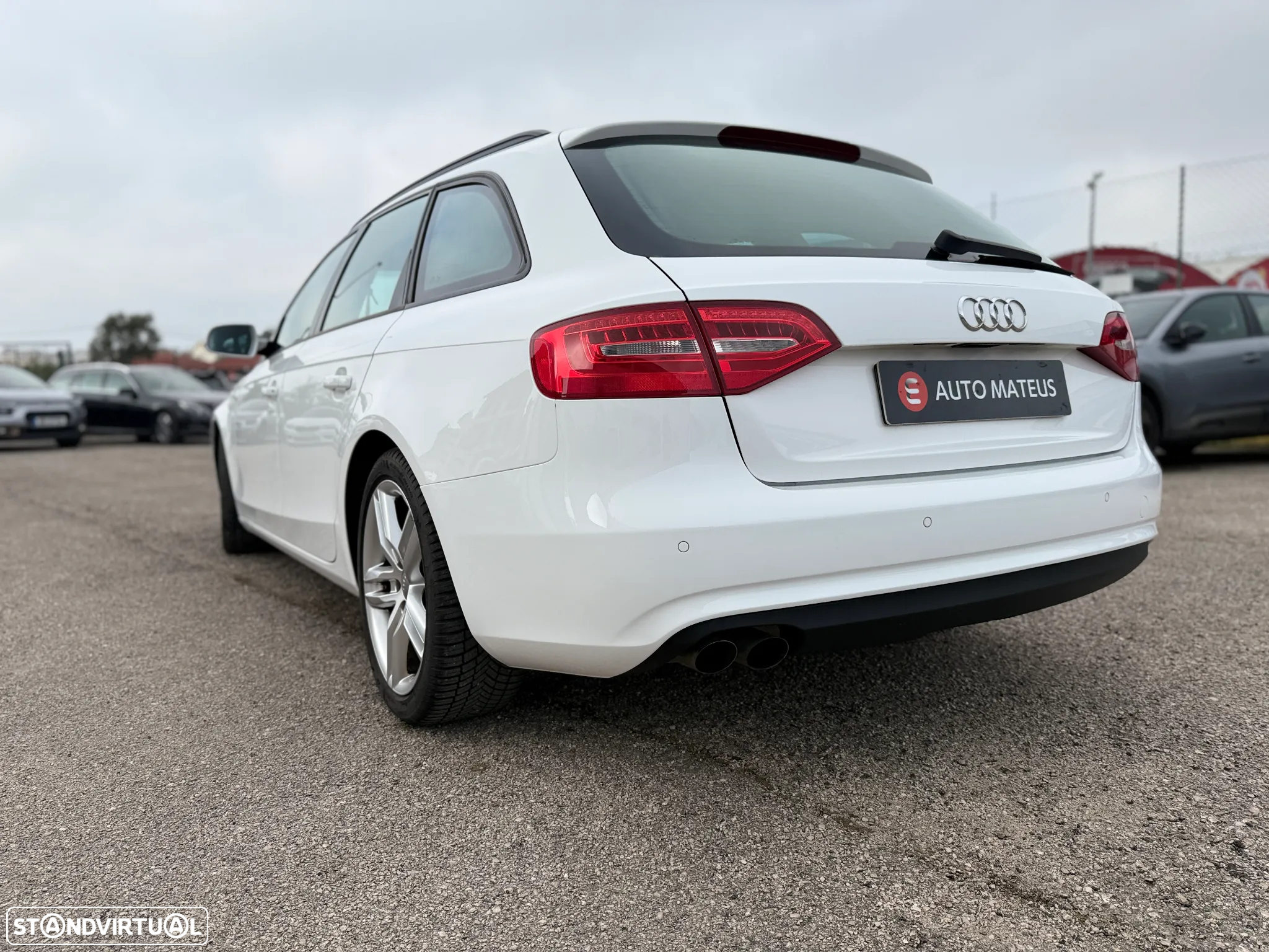 Audi A4 Avant 2.0 TDI multitronic S-line - 14