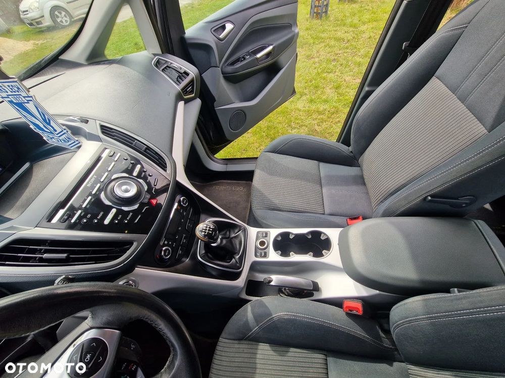 Ford Grand C-MAX 1.6 TDCi Titanium - 16