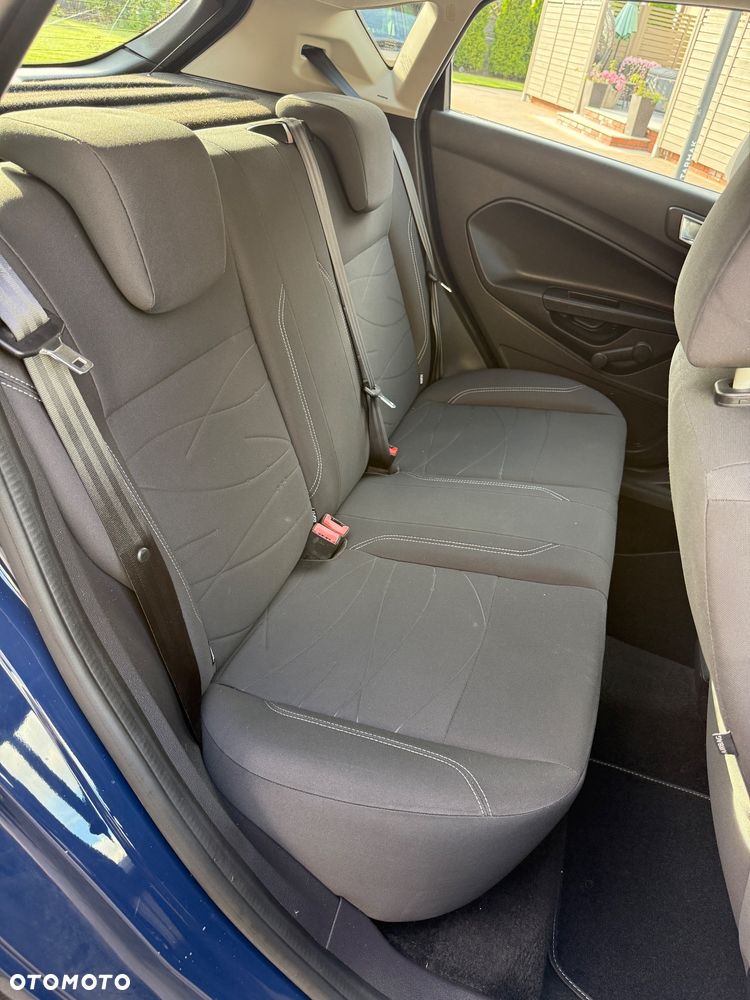 Ford Fiesta - 16
