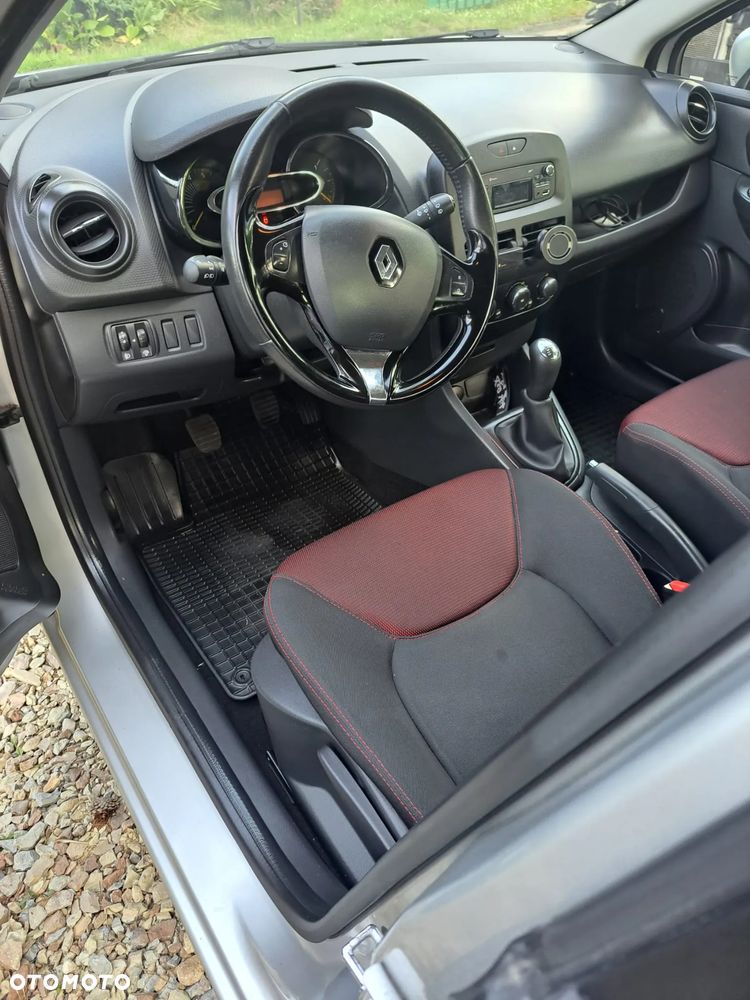 Renault Clio dCi 75 Expression - 9