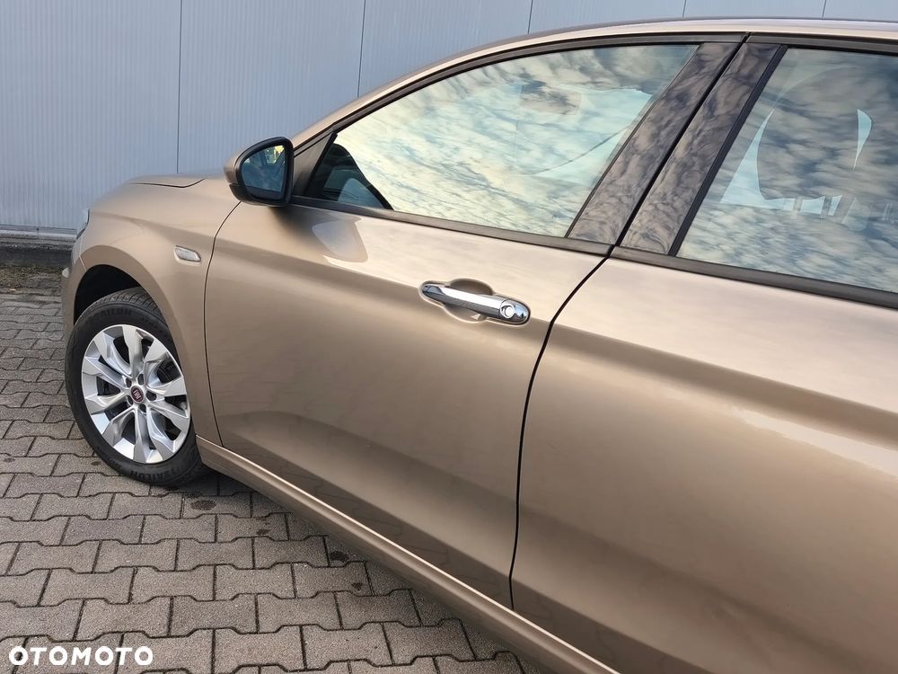 Fiat Tipo 1.4 T-Jet Lounge - 22