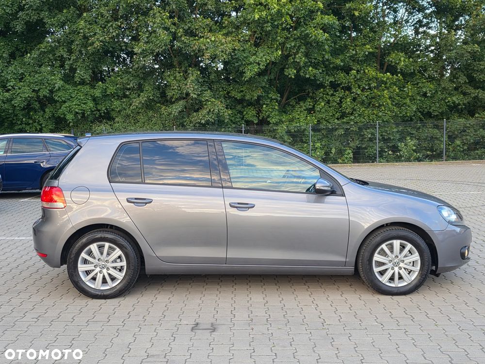 Volkswagen Golf 1.4 TSI United - 32