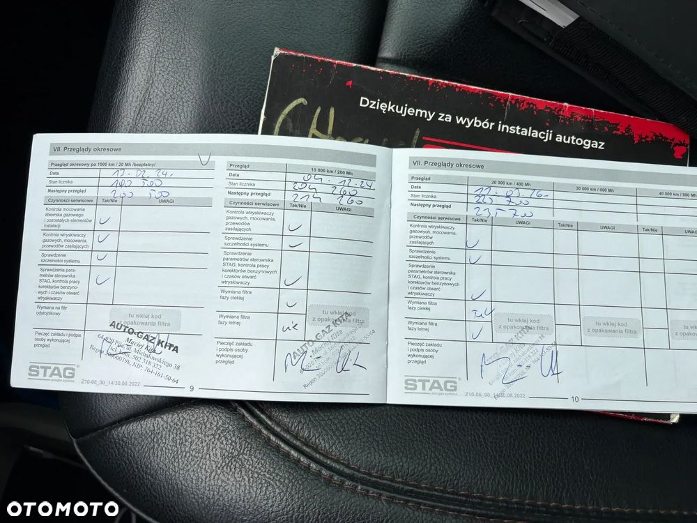 Chrysler Pacifica - 13