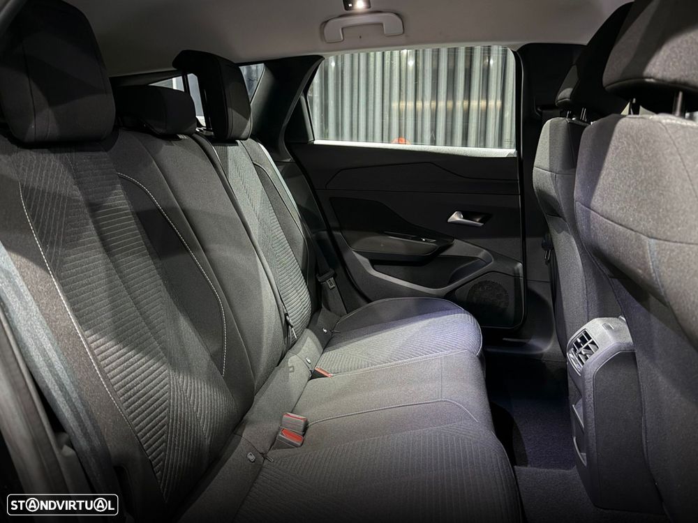 Peugeot 308 SW 1.2 PureTech Allure EAT8 - 36