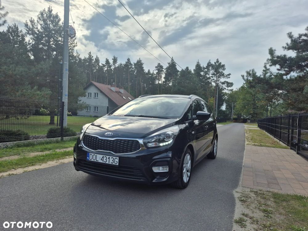 Kia Carens