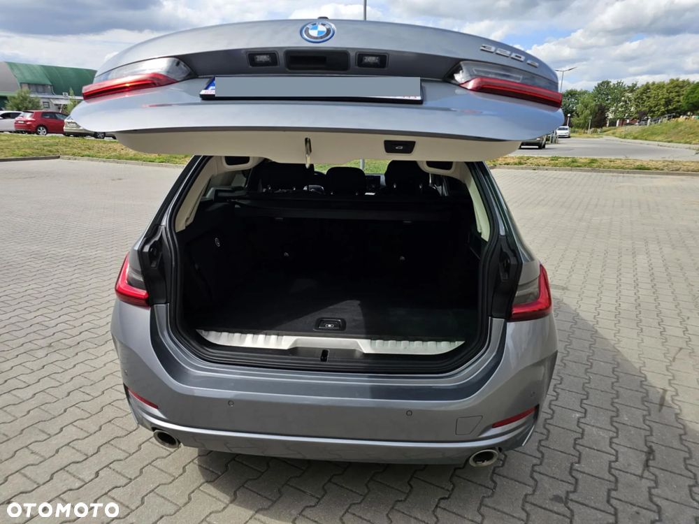 BMW Seria 3 ver-320e-phev - 24