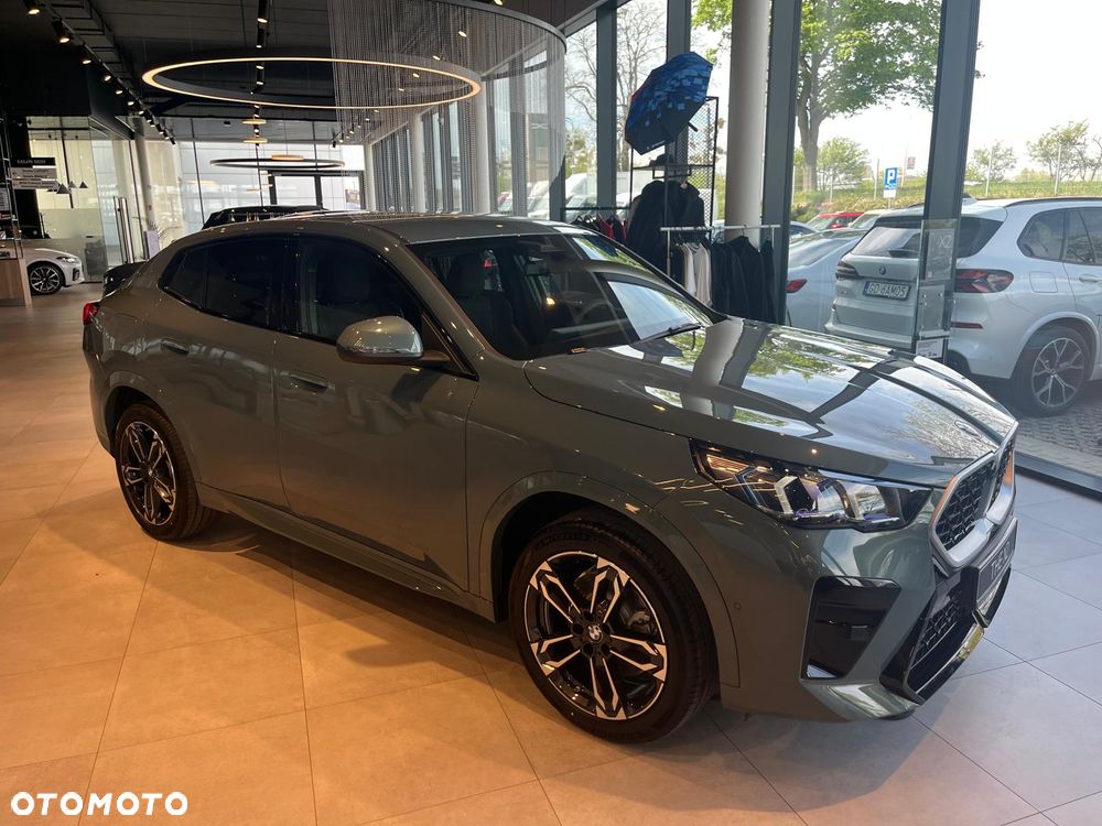 BMW X2 - 8