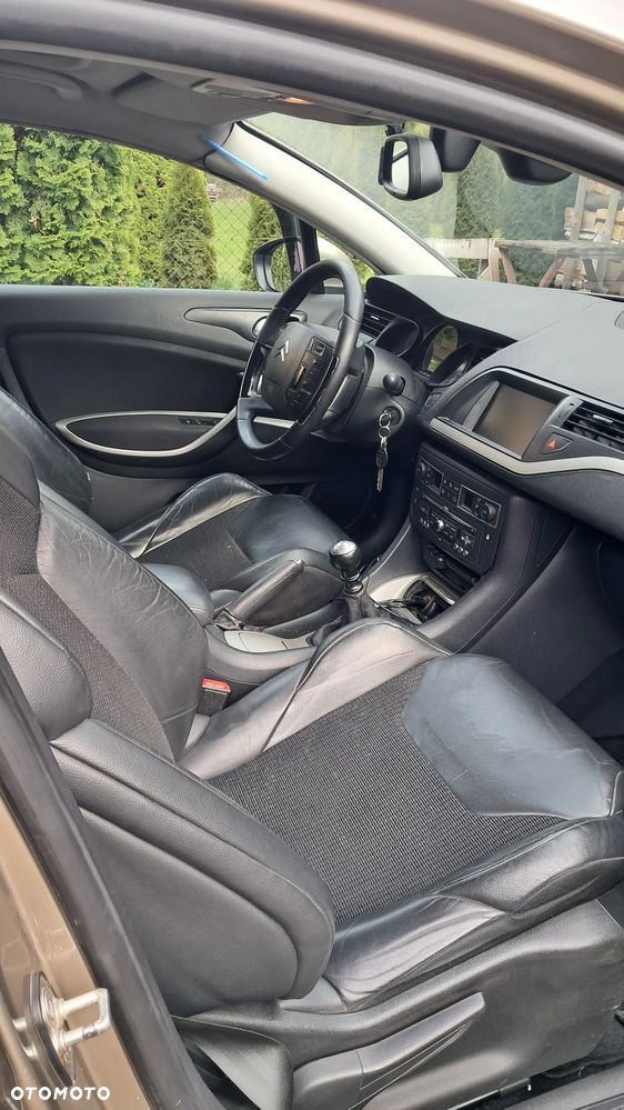 Citroën C5 HDi 140 FAP CrossTourer - 11
