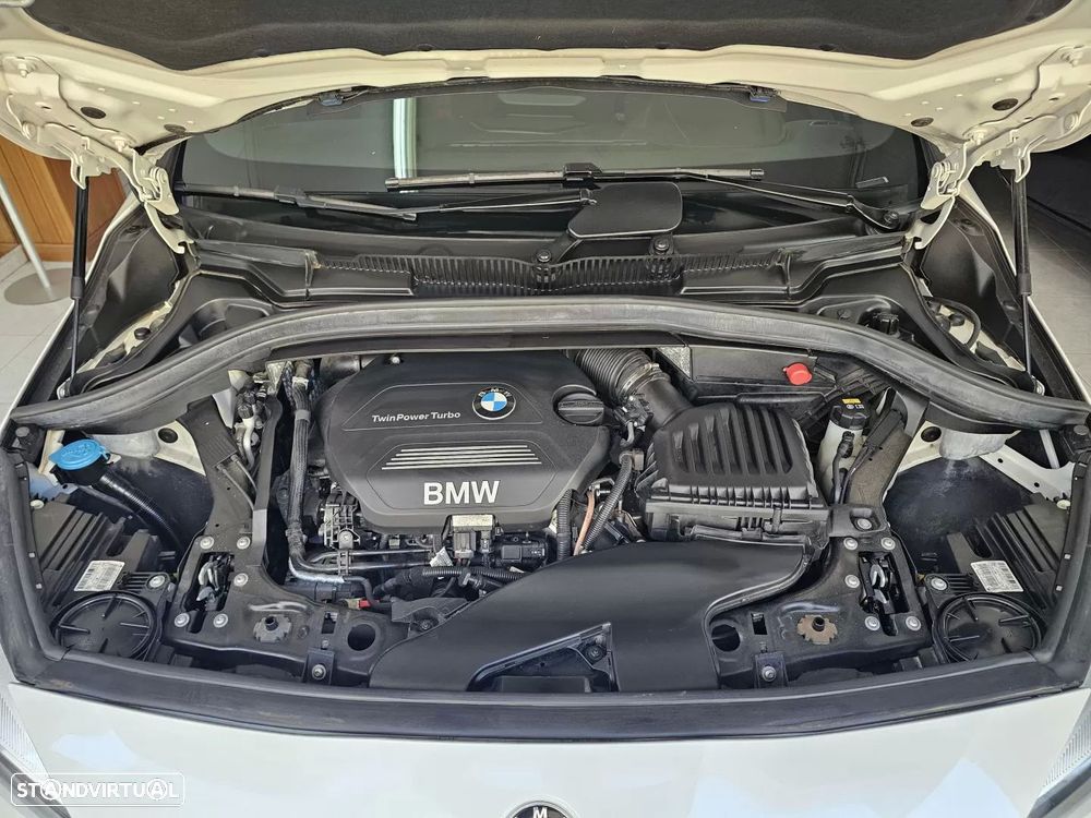 BMW 218 Active Tourer d Line Sport Auto - 40