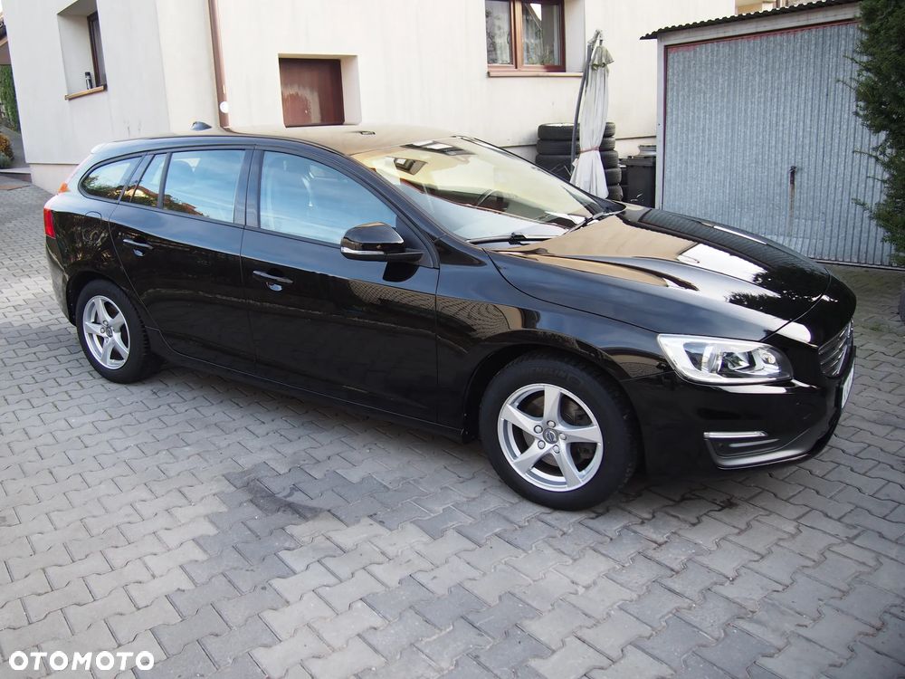 Volvo V60 D2 Edition - 4