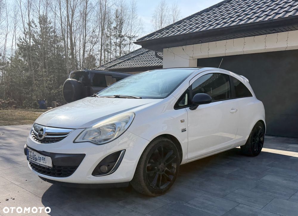 Opel Corsa 1.4 16V Edition - 1
