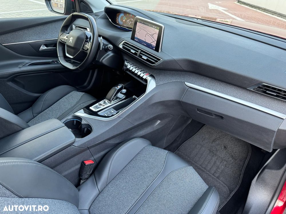 Peugeot 3008 Plug-In Hybrid 225 e-EAT8 Allure Pack - 19