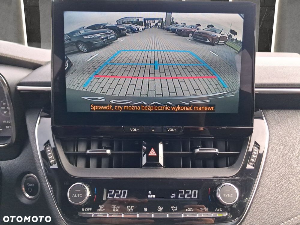 Toyota Corolla 1.8 Hybrid Comfort - 22