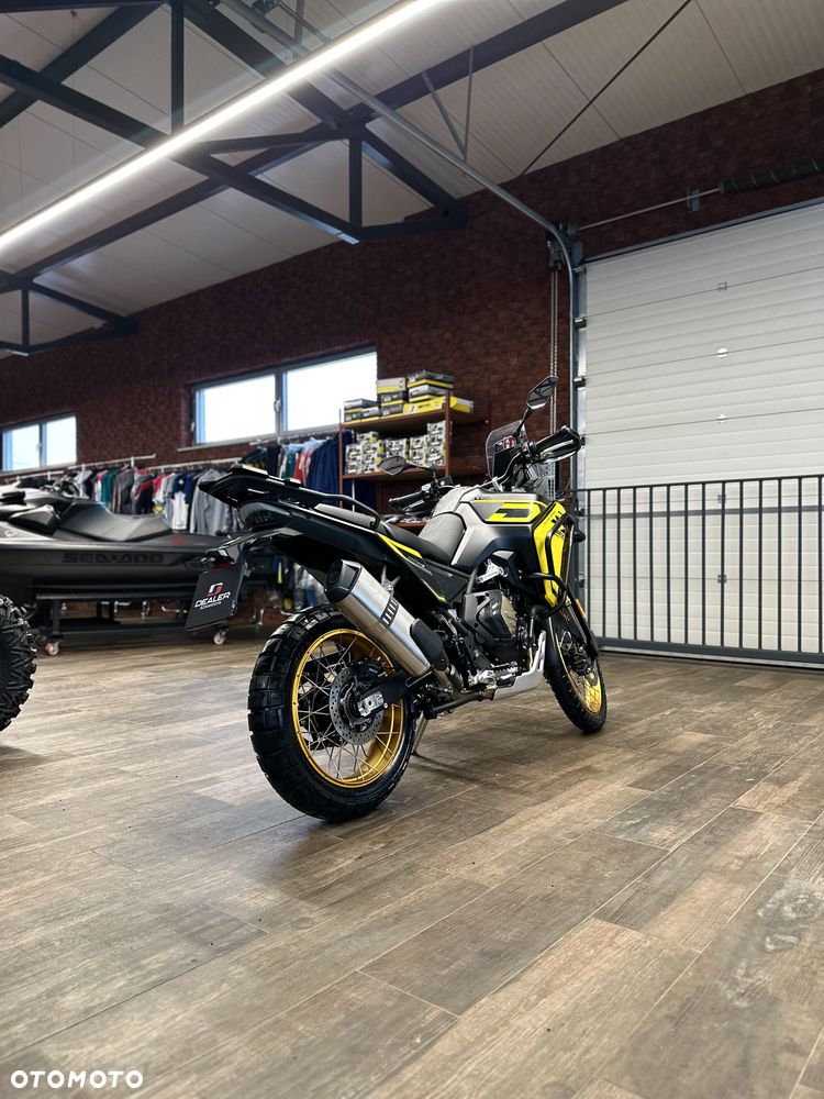 VOGE 800 Rally - 4