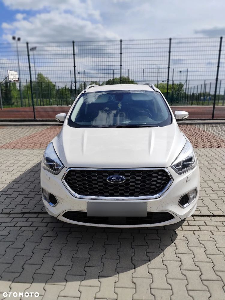 Ford Kuga - 1