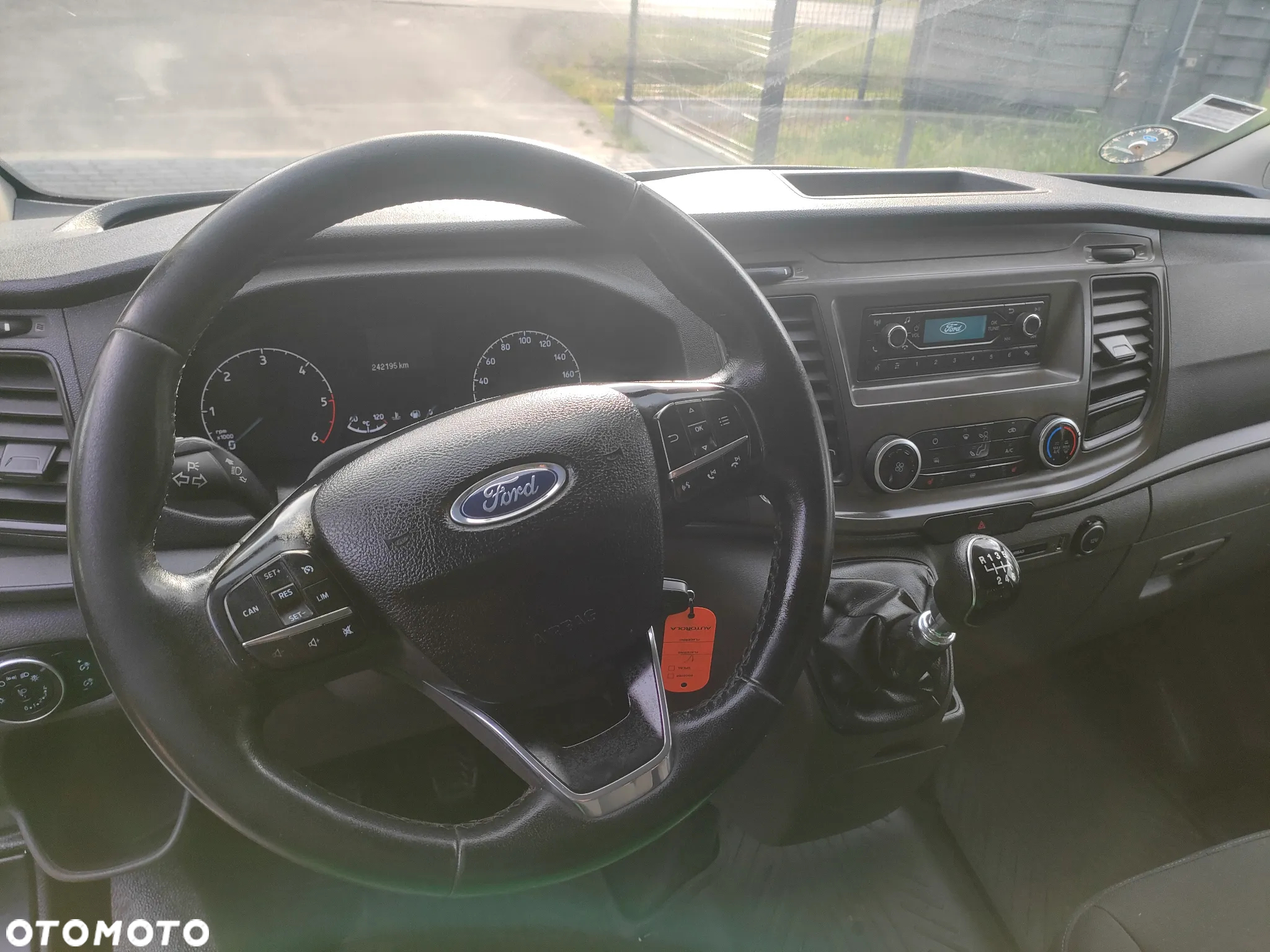 Ford TRANSIT CUSTOM 2019r 2,0 TDCI 130 KM L1H1 EURO 6  LEDY - 14