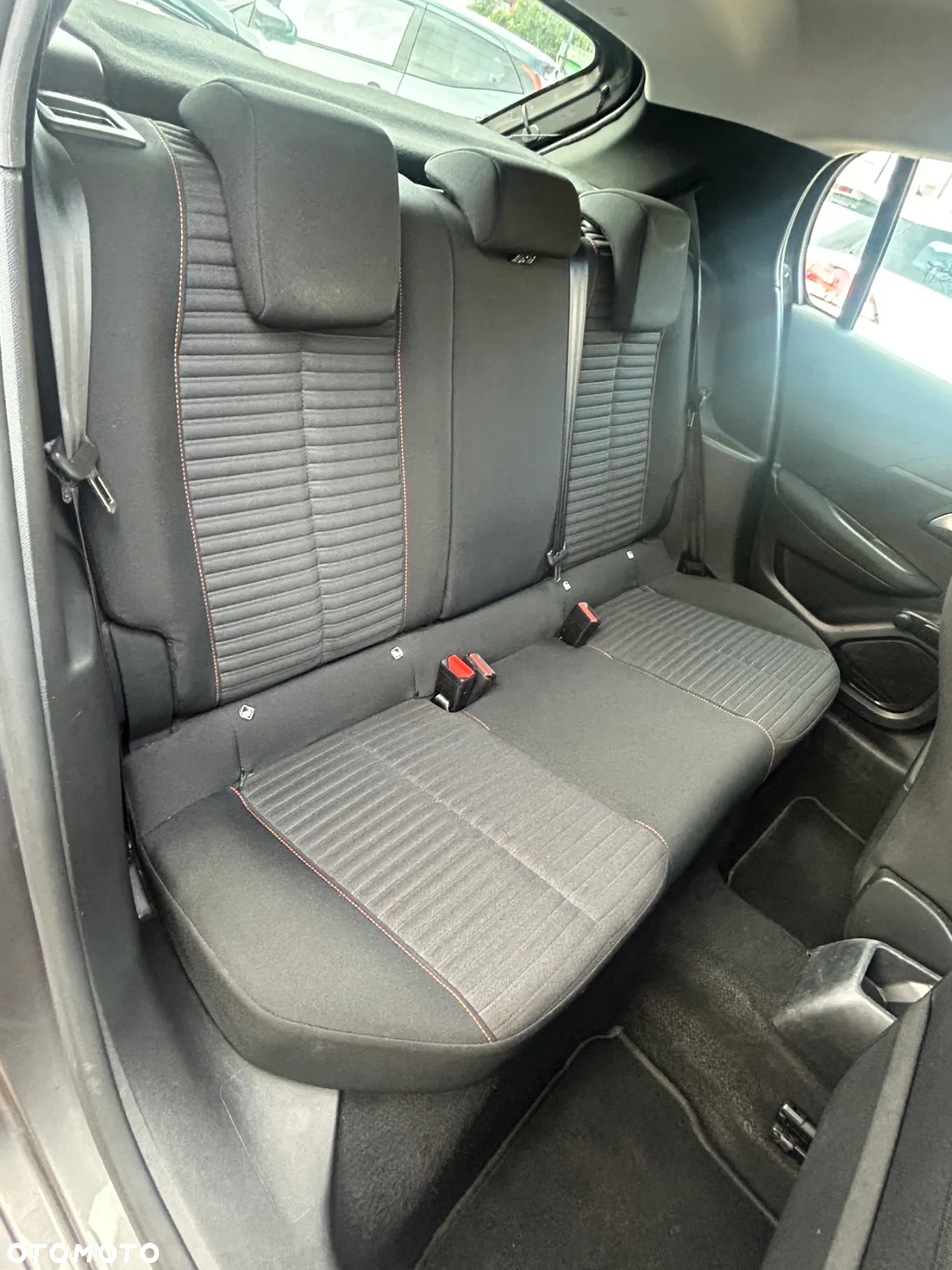 Peugeot 208 PureTech 75 Active - 13