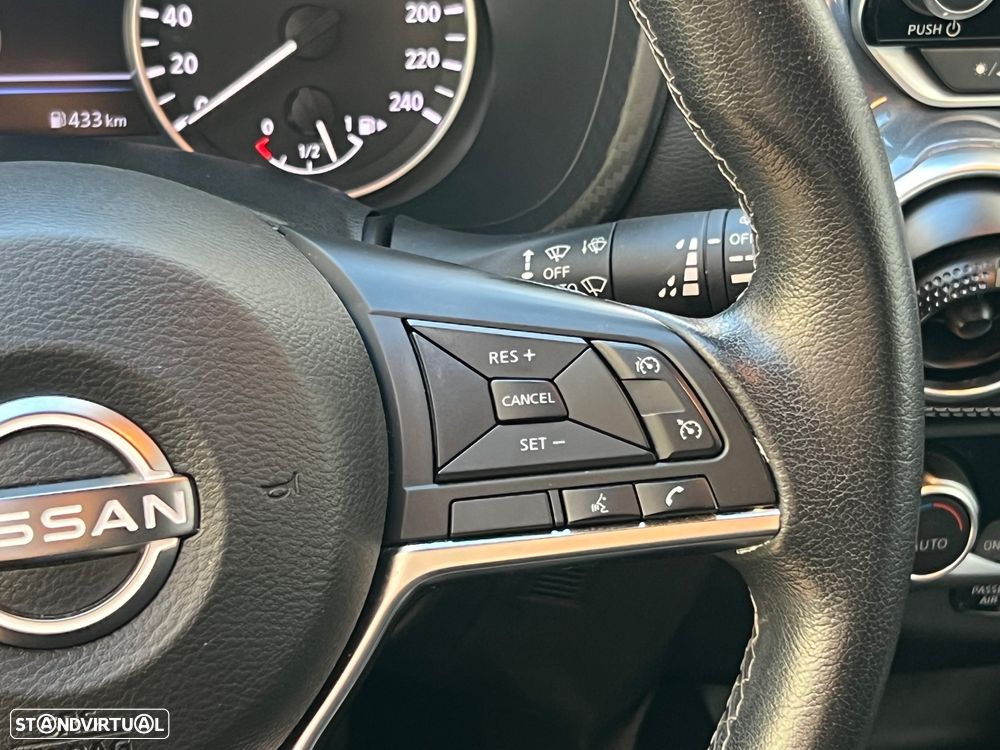 Nissan Juke 1.0 DIG-T N-Connecta - 19