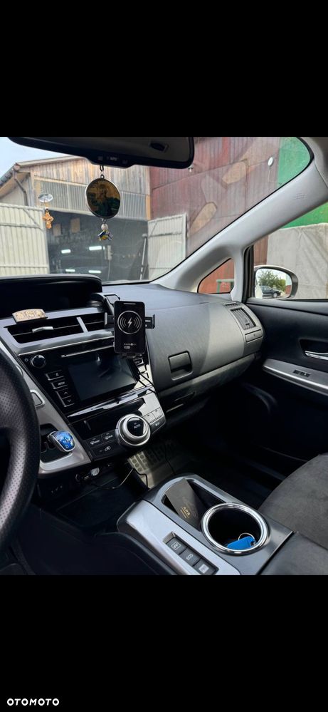 Toyota Prius+ (Hybrid) Comfort - 12