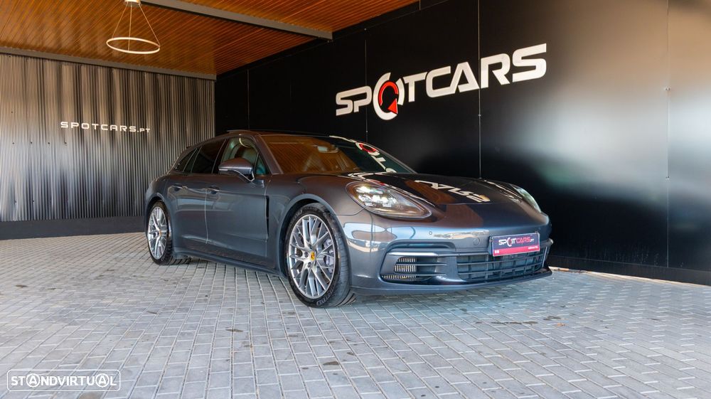 Porsche Panamera Sport Turismo 4 E-Hybrid - 3