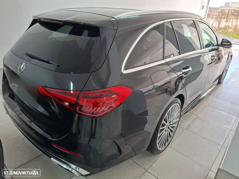 Mercedes-Benz C 220 d AMG Line - 4