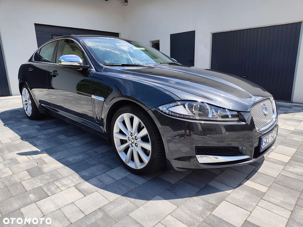 Jaguar XF 3.0 V6 S Luxury - 3