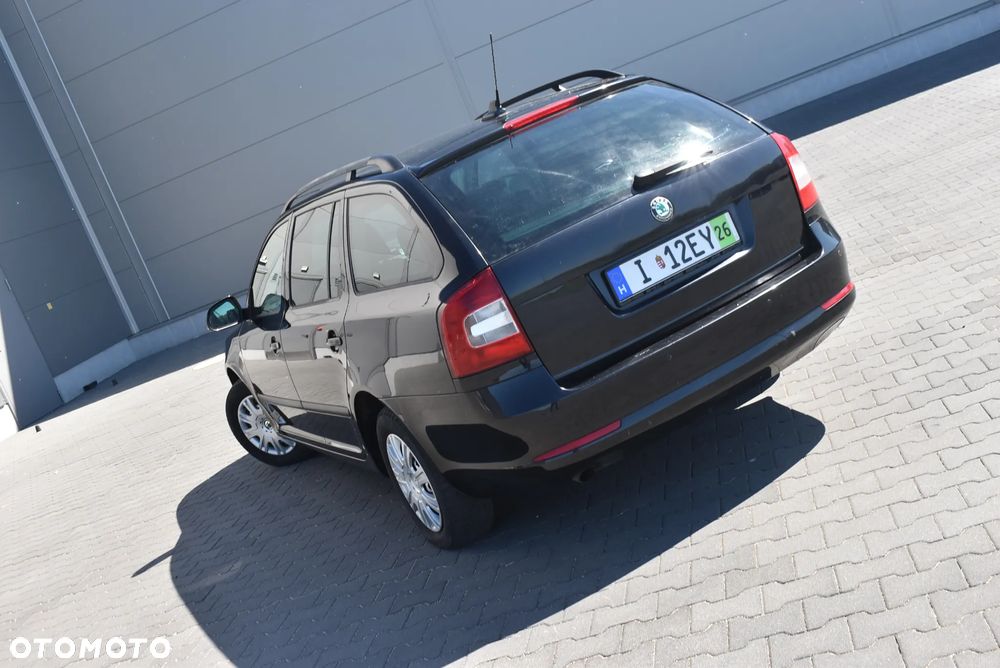 Skoda Octavia 2.0 TDI DPF DSG Ambition - 27