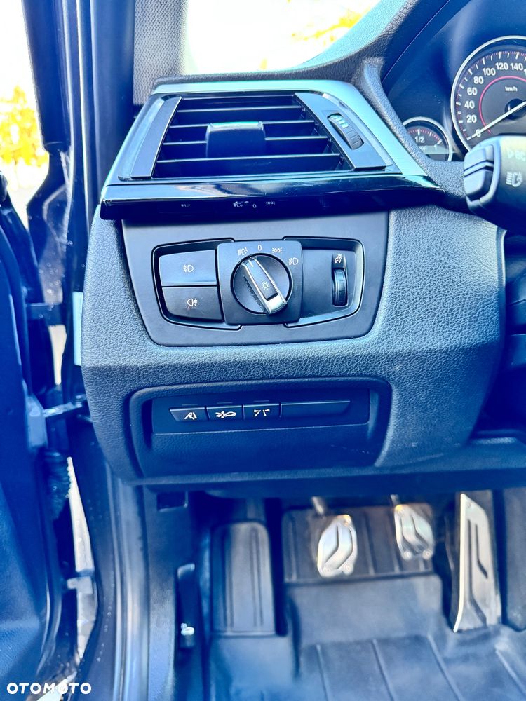 BMW Seria 3 316d Sport Line - 21